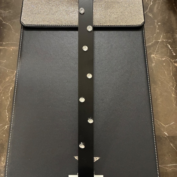 Black Bling  Metal Wreath Hanger - Picture 3 of 3